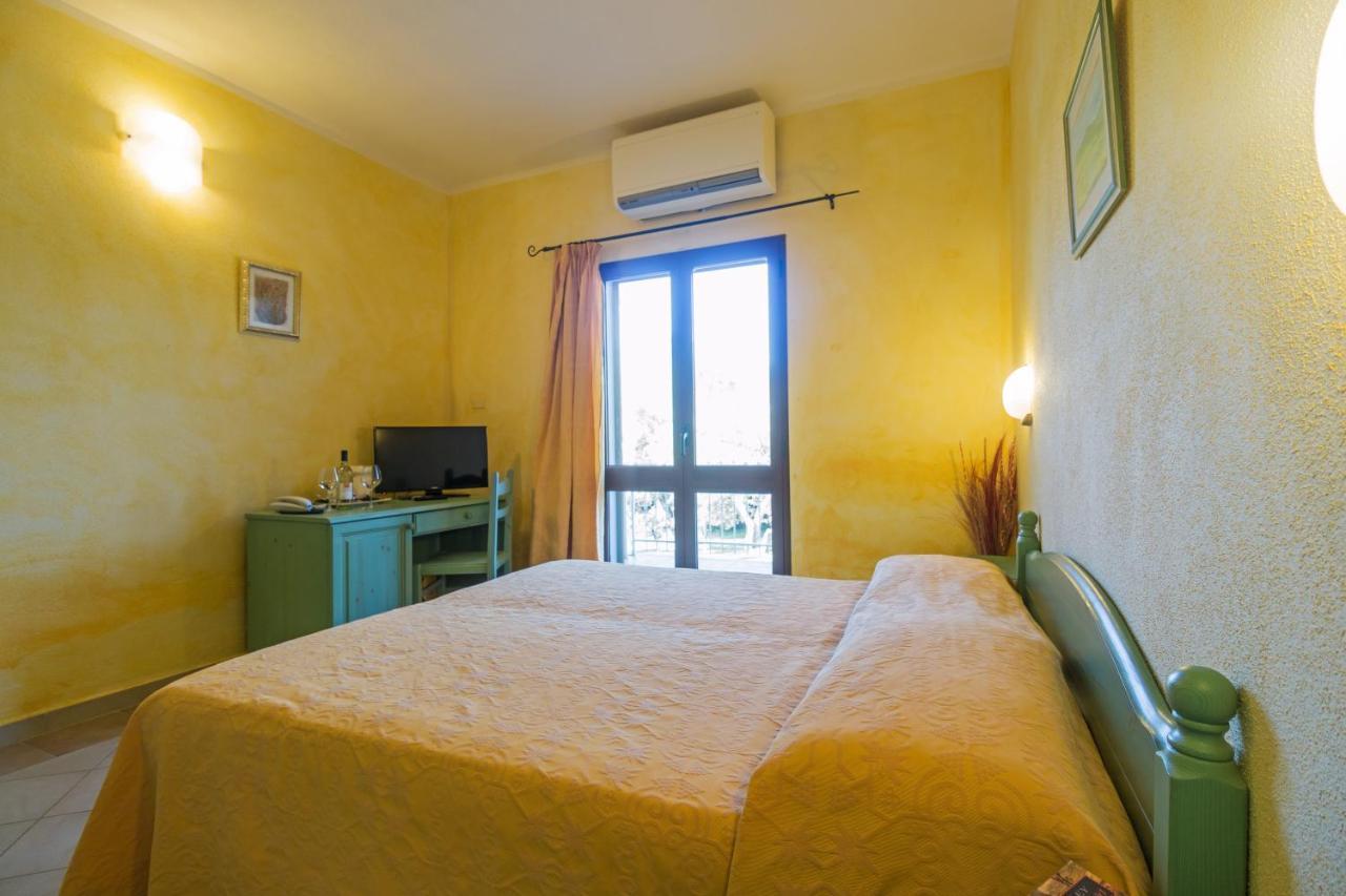 Residenza Gli Ontani 호텔 오로세 외부 사진